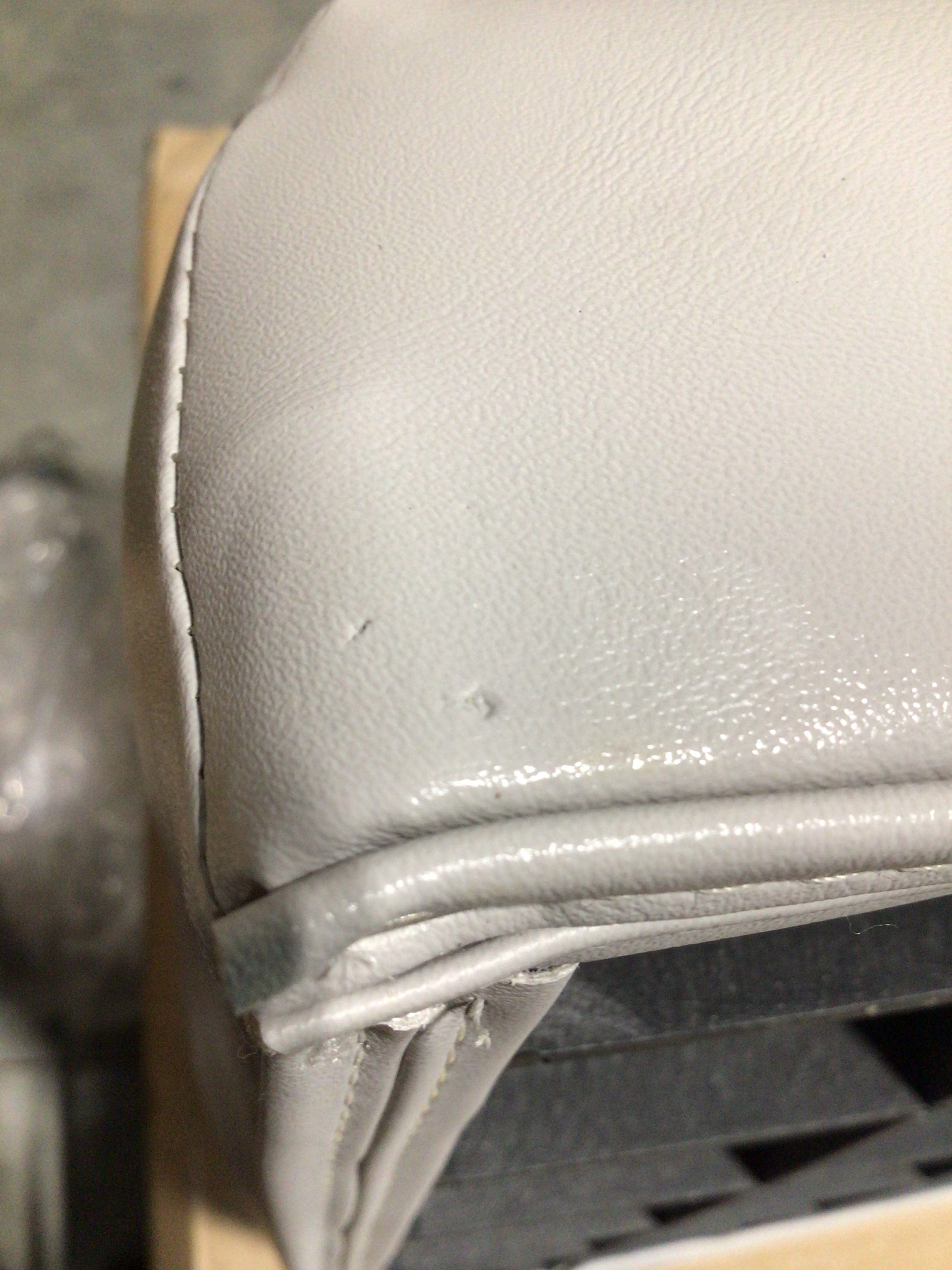 CLEARANCE ITEM CL-1856 | 28" Premium Pontoon Bottom Corner Cushion Only | P28-300-1