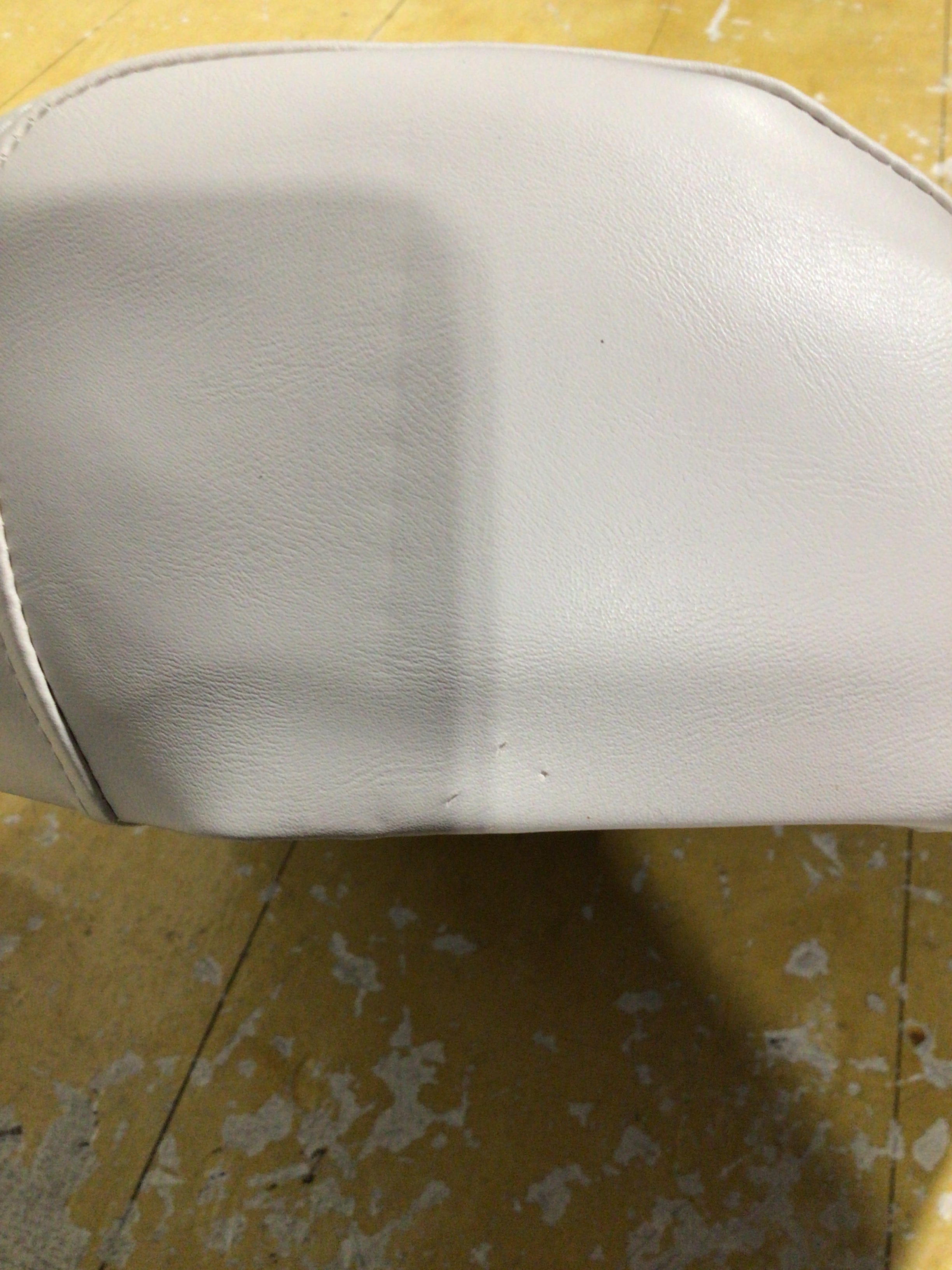 CLEARANCE ITEM CL-885 | 30" Classic Pontoon Back Corner Cushion Only | C30-202