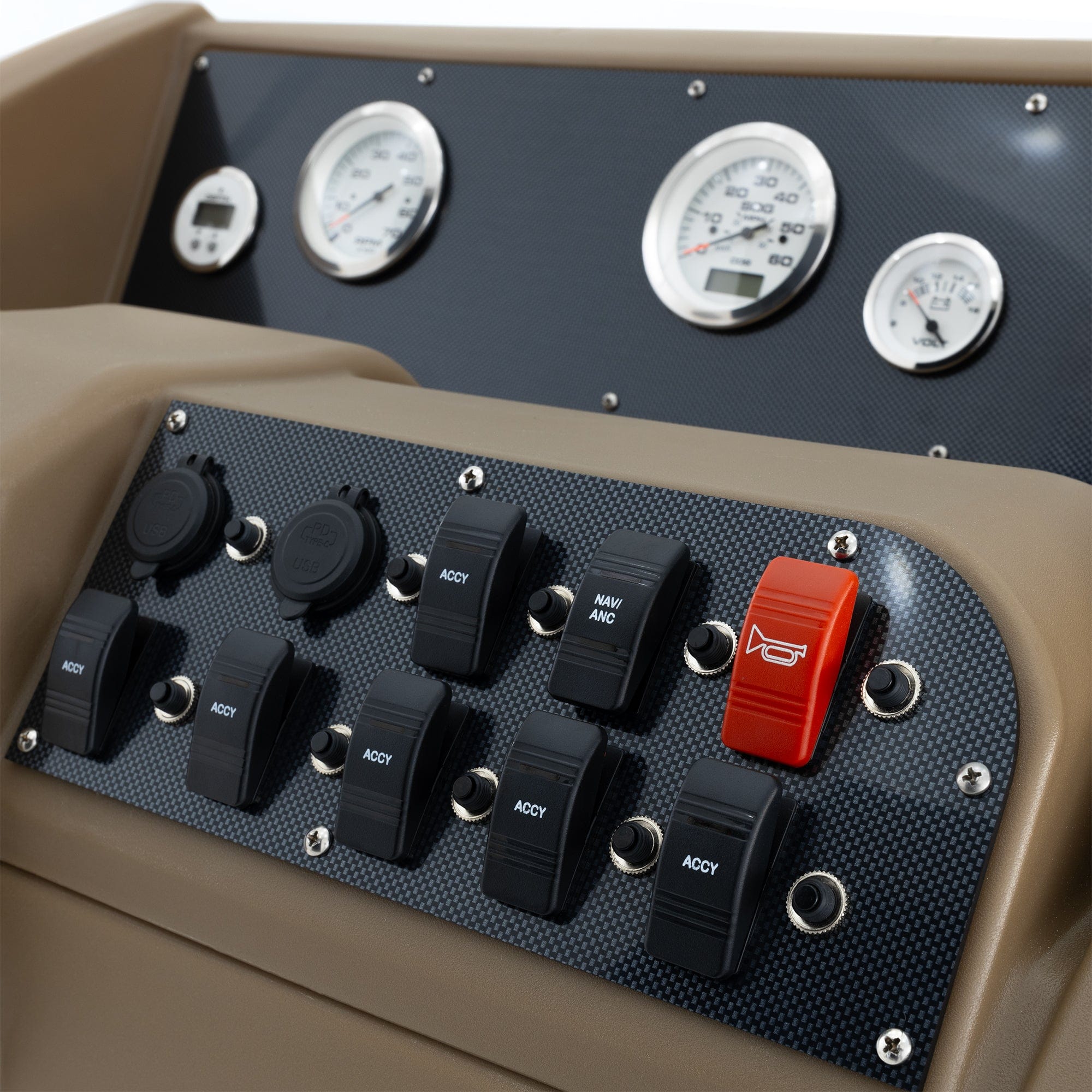 Beige Console Carbon Fiber Detail #color_beige