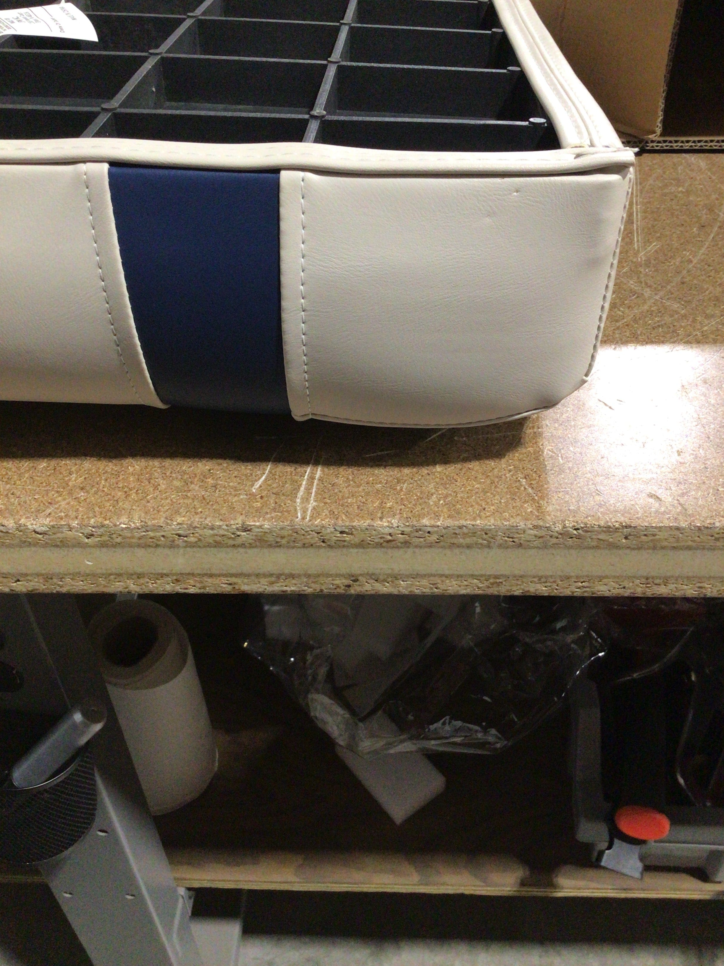 CLEARANCE ITEM CL-A740 | 28" Premium Pontoon Bottom Corner Cushion Only | P28-301-1