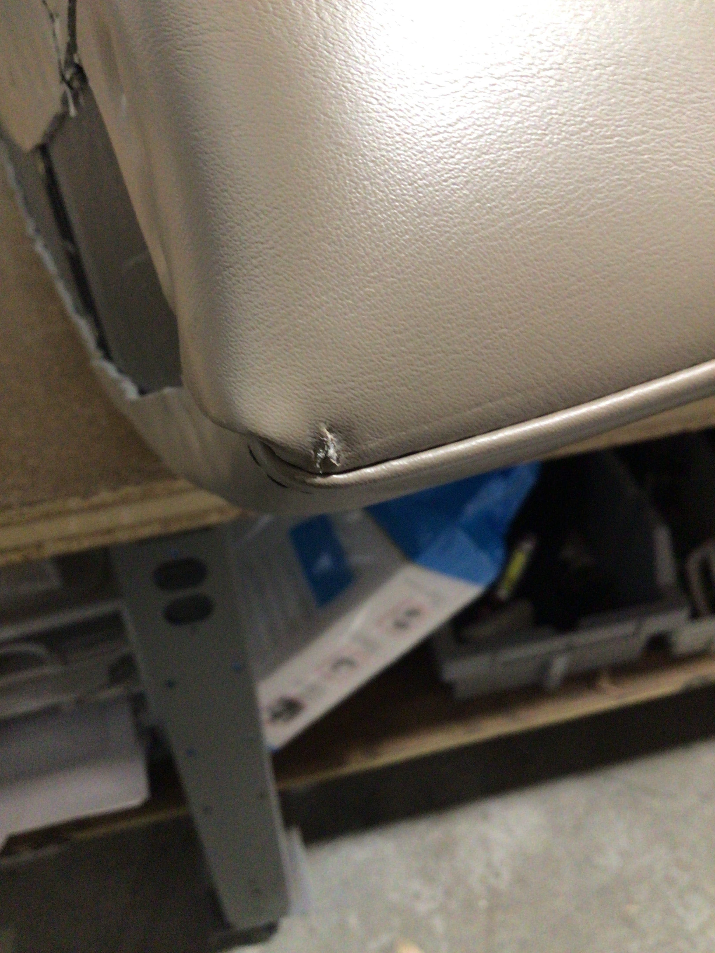 CLEARANCE ITEM CL-A853 | 30" Luxury Pontoon Back Corner Cushion Only | L30-501