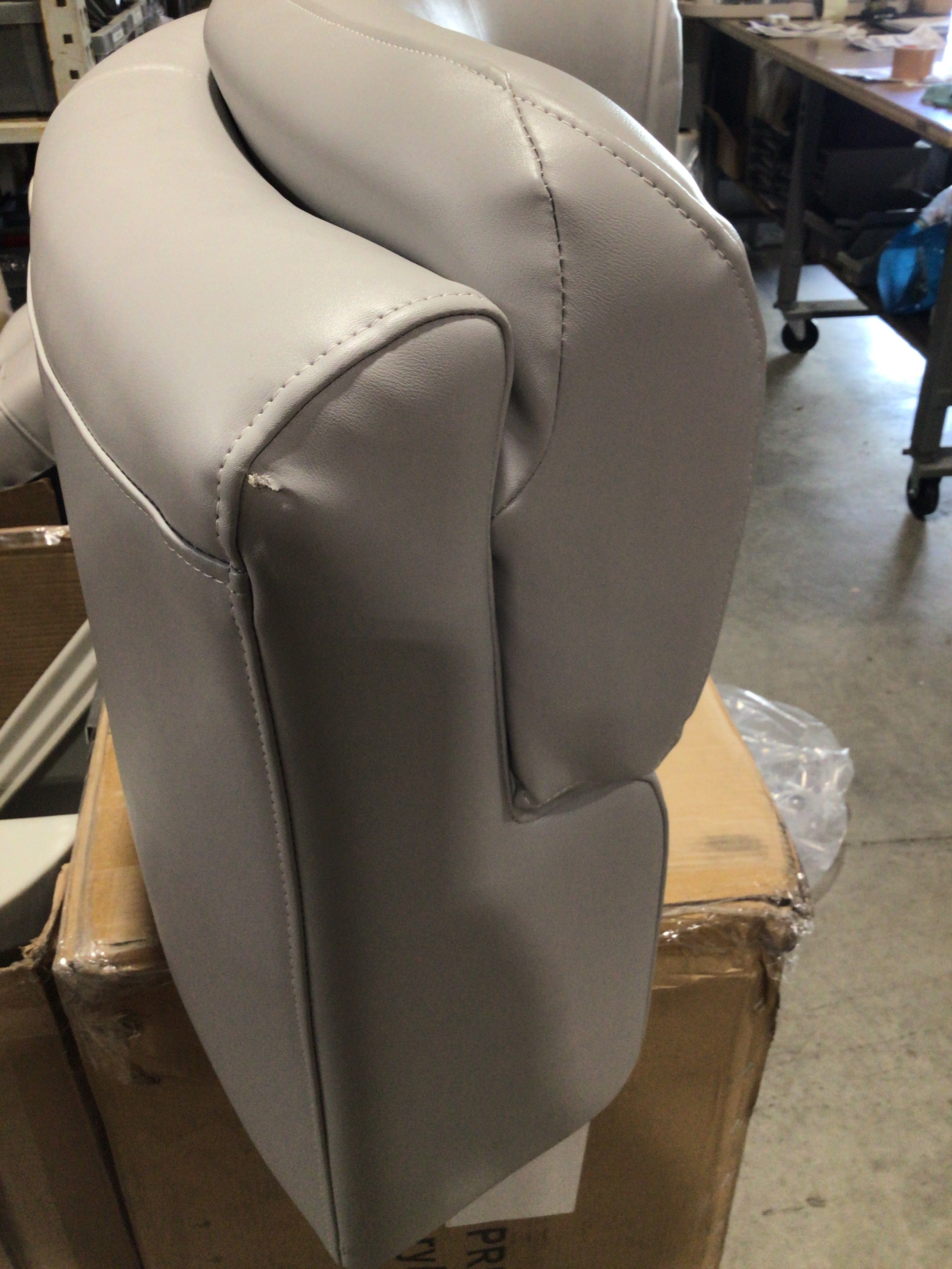 CLEARANCE ITEM CL-A973 | 30" Luxury Pontoon Back Corner Cushion Only | L30-500