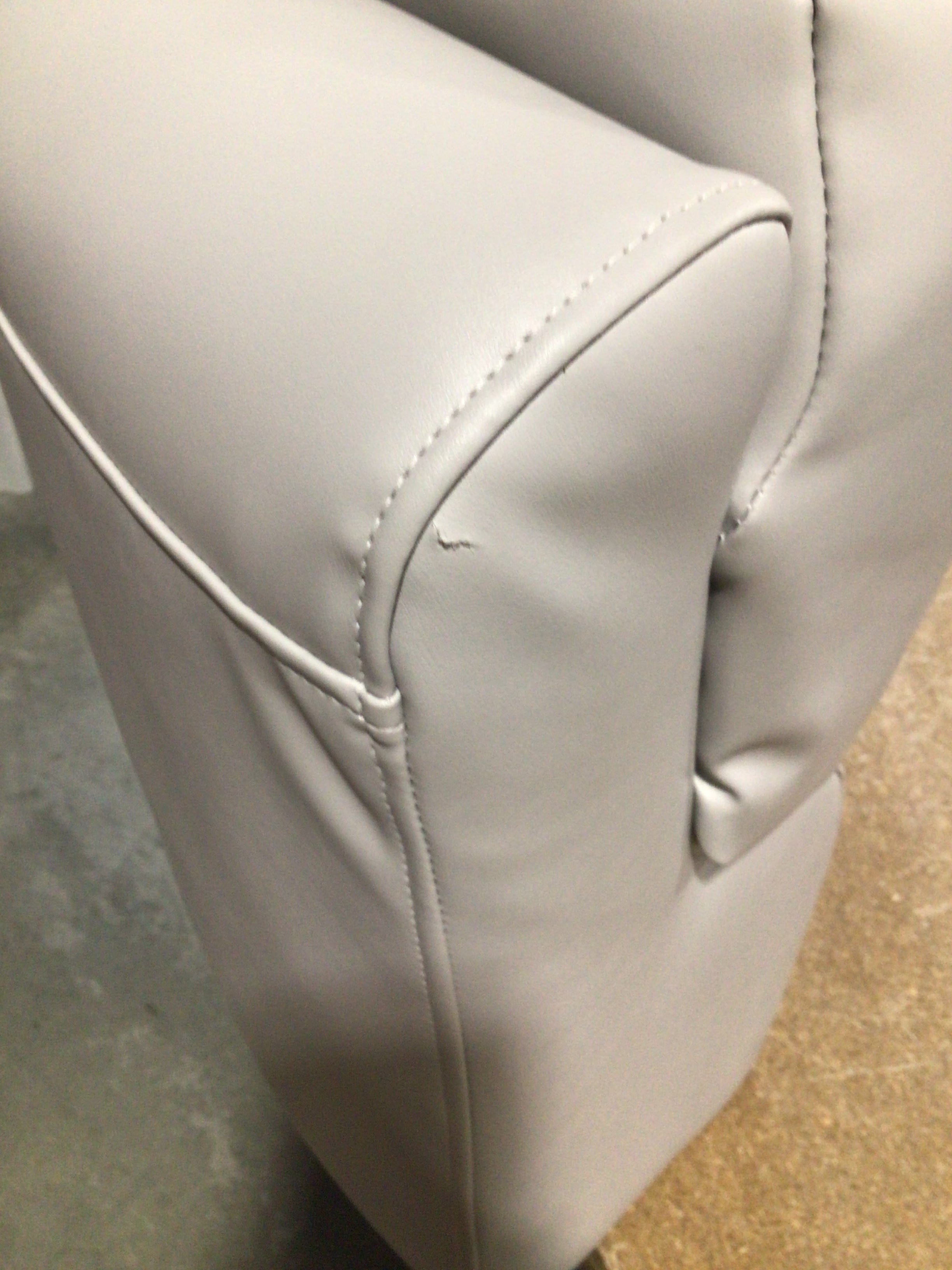 CLEARANCE ITEM CL-B994 | 30" Luxury Pontoon Back Corner Cushion Only | L30-500