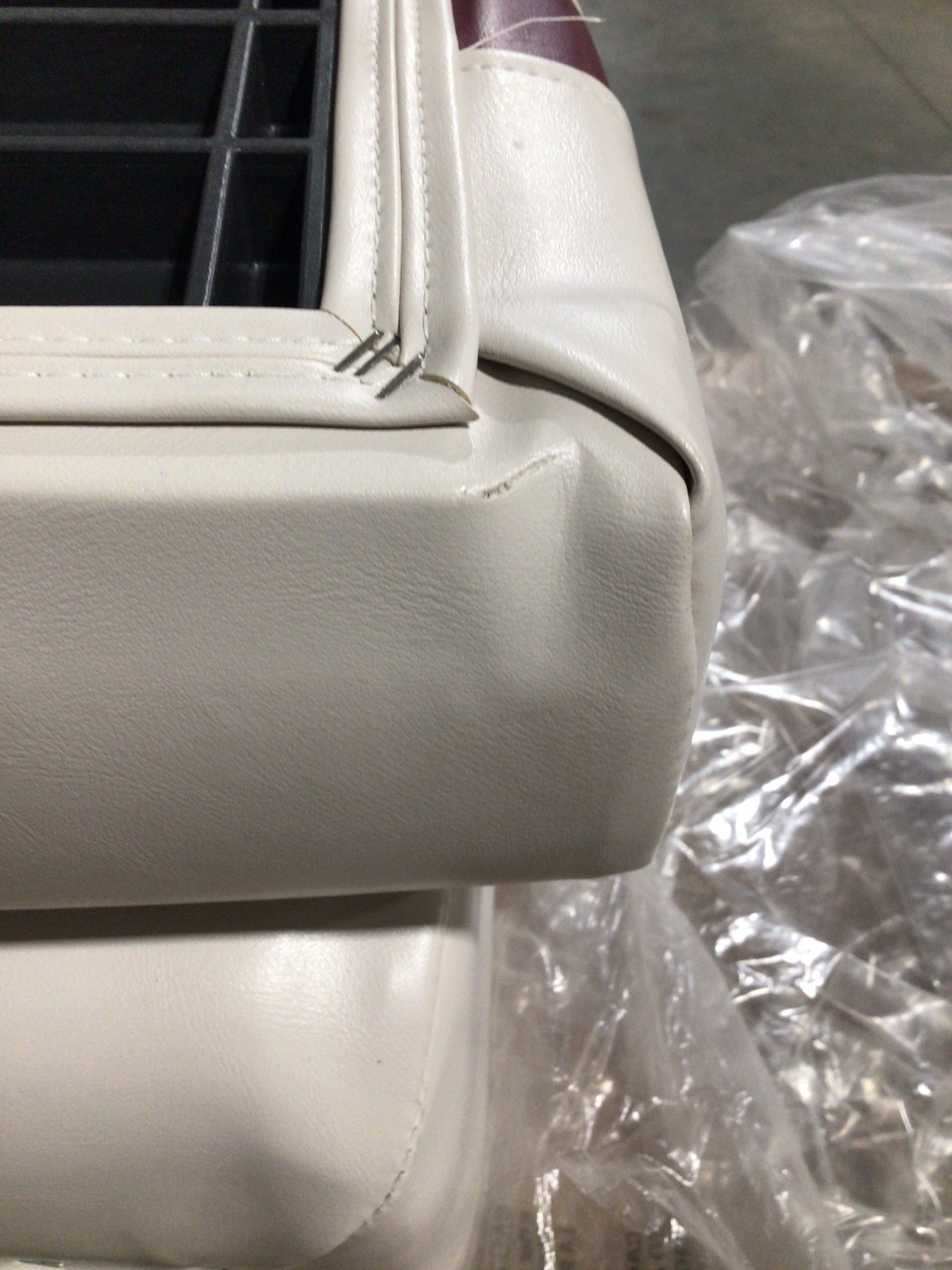 CLEARANCE ITEM CL-B465 | 55" Premium Pontoon Boat Seats | KP55-302