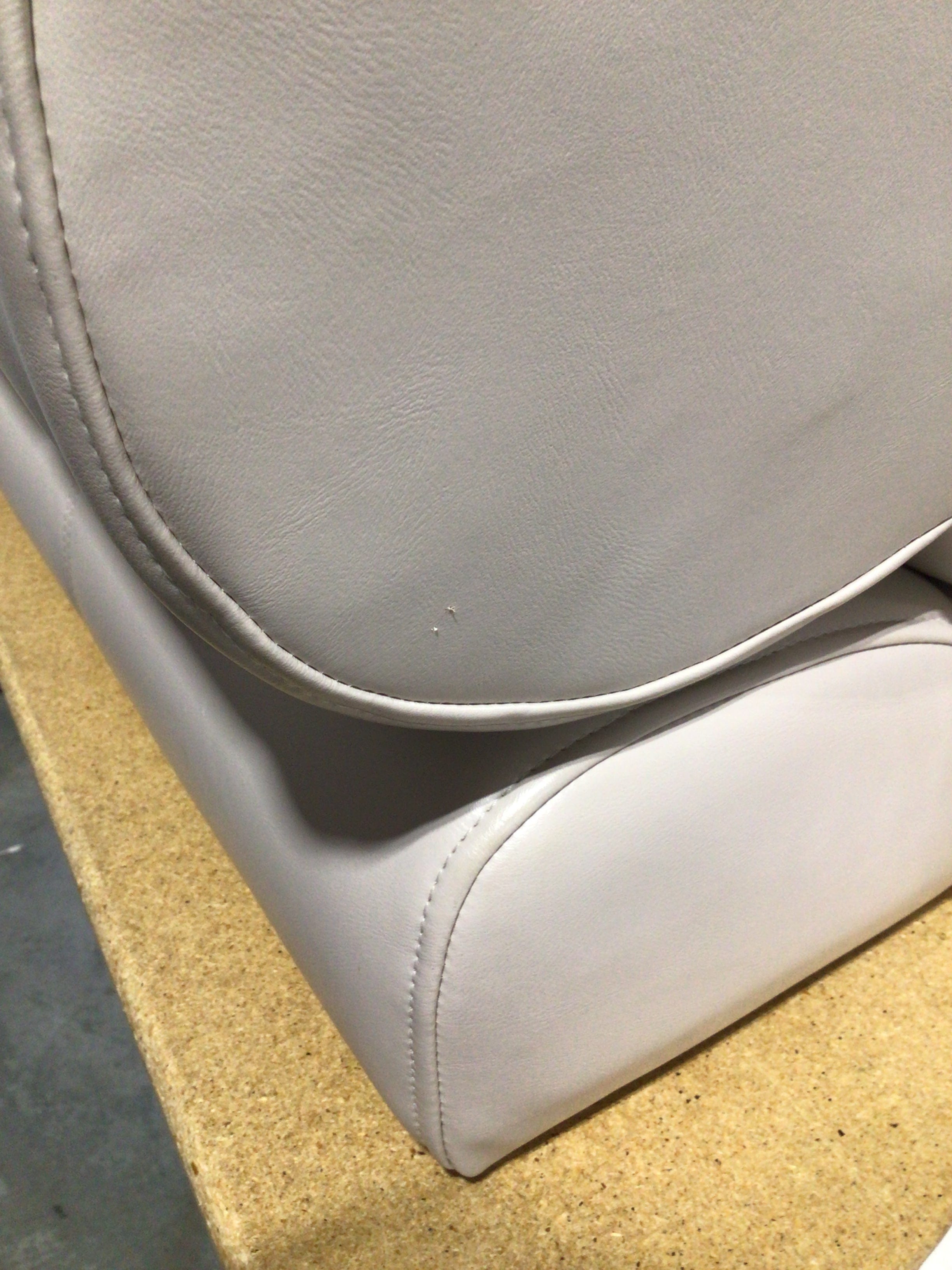 CLEARANCE ITEM CL-B513 | 55" Premium Pontoon Boat Seats | KP55-302