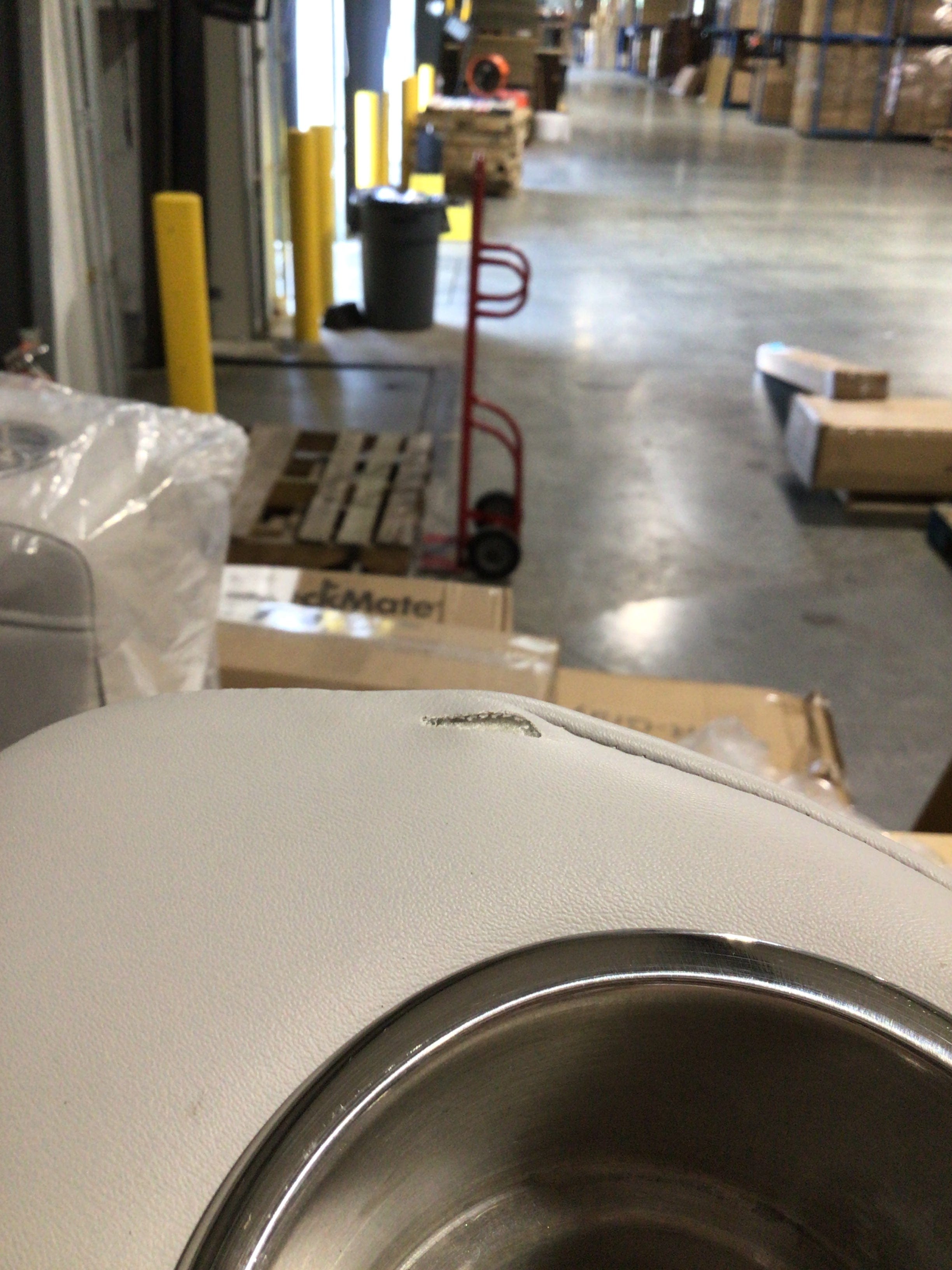 CLEARANCE ITEM CL-B528 | Luxury Right Pontoon Seat Arm | 7R-500