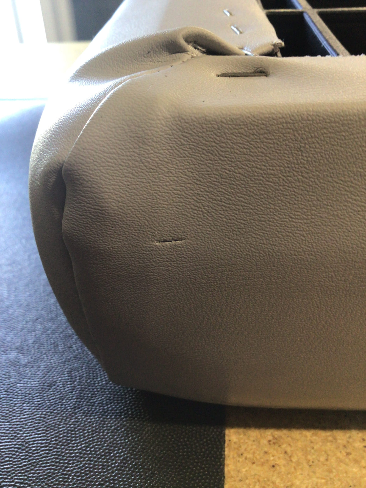 CLEARANCE ITEM CL-B601 | 55" Pontoon Boat Seat | KC55-200