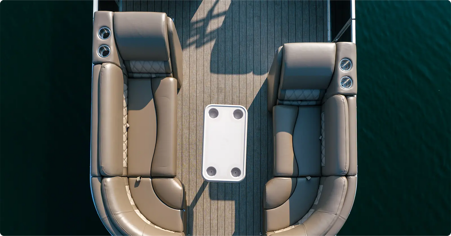 Pontoon Carpet vs. Vinyl