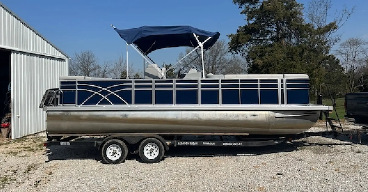 From Lake House Find To Brand-New-Looking Pontoon: Dave’s 2002 Landau Renovation