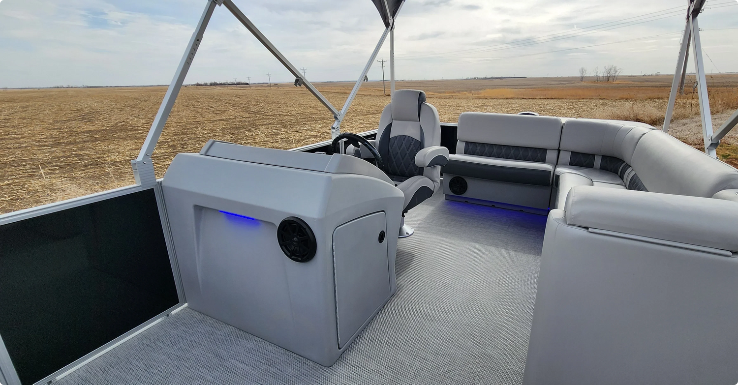 The Boat That Time (Almost) Forgot: Maurice’s 1980 Leisure Island Pontoon Renovation