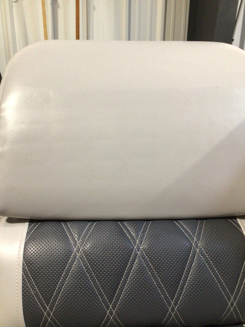 CLEARANCE ITEM CL-A18 | Luxury Right Lean back Pontoon Seat | RLLB-500