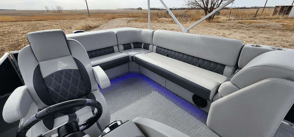 28" Corner Luxury Pontoon Boat Seats