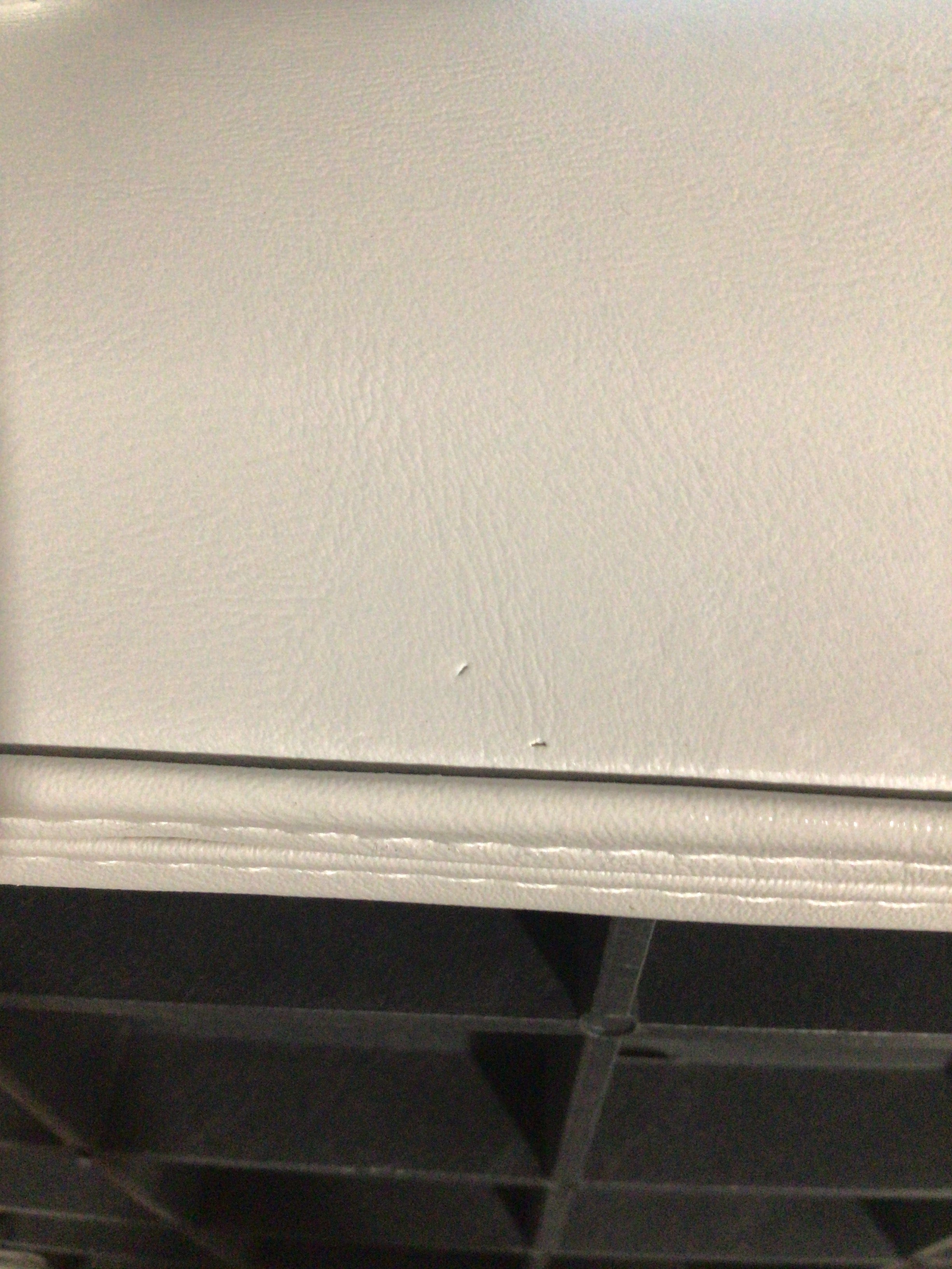 CLEARANCE ITEM CL-2485 | 28" Premium Pontoon Bottom Corner Cushion Only | P28-300-1