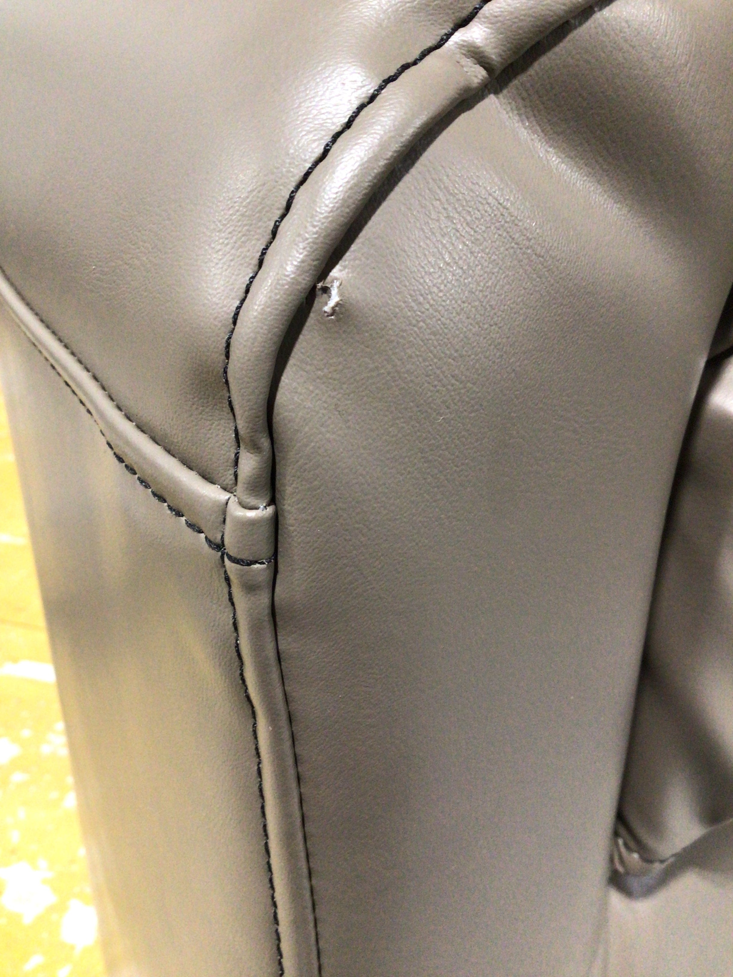 CLEARANCE ITEM CL-A377 | 30" Luxury Pontoon Back Corner Cushion Only | L30-501