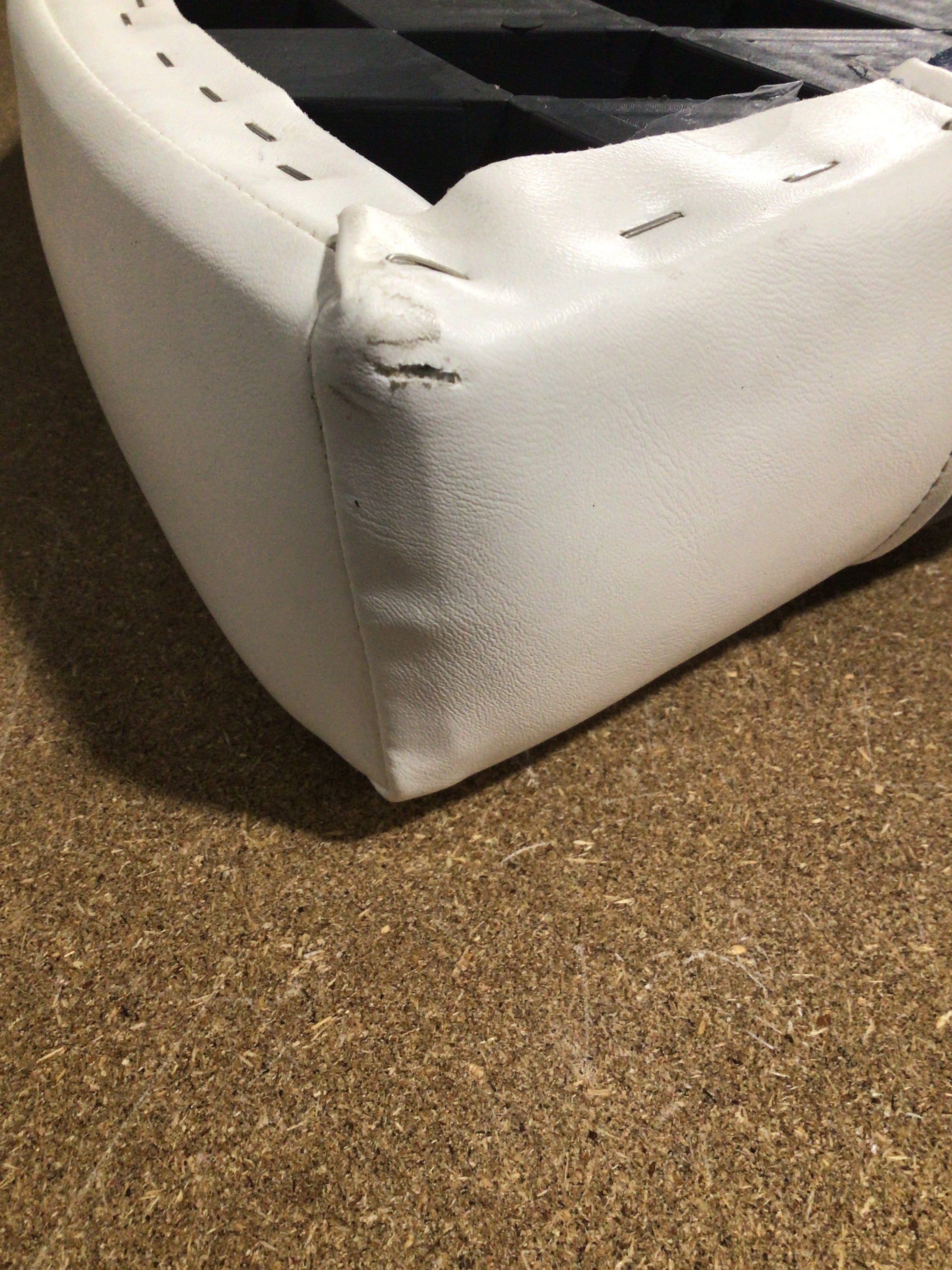 CLEARANCE ITEM CL-A654 | 36" Premium Pontoon Seat Corner Cushion Only | P36-100-1