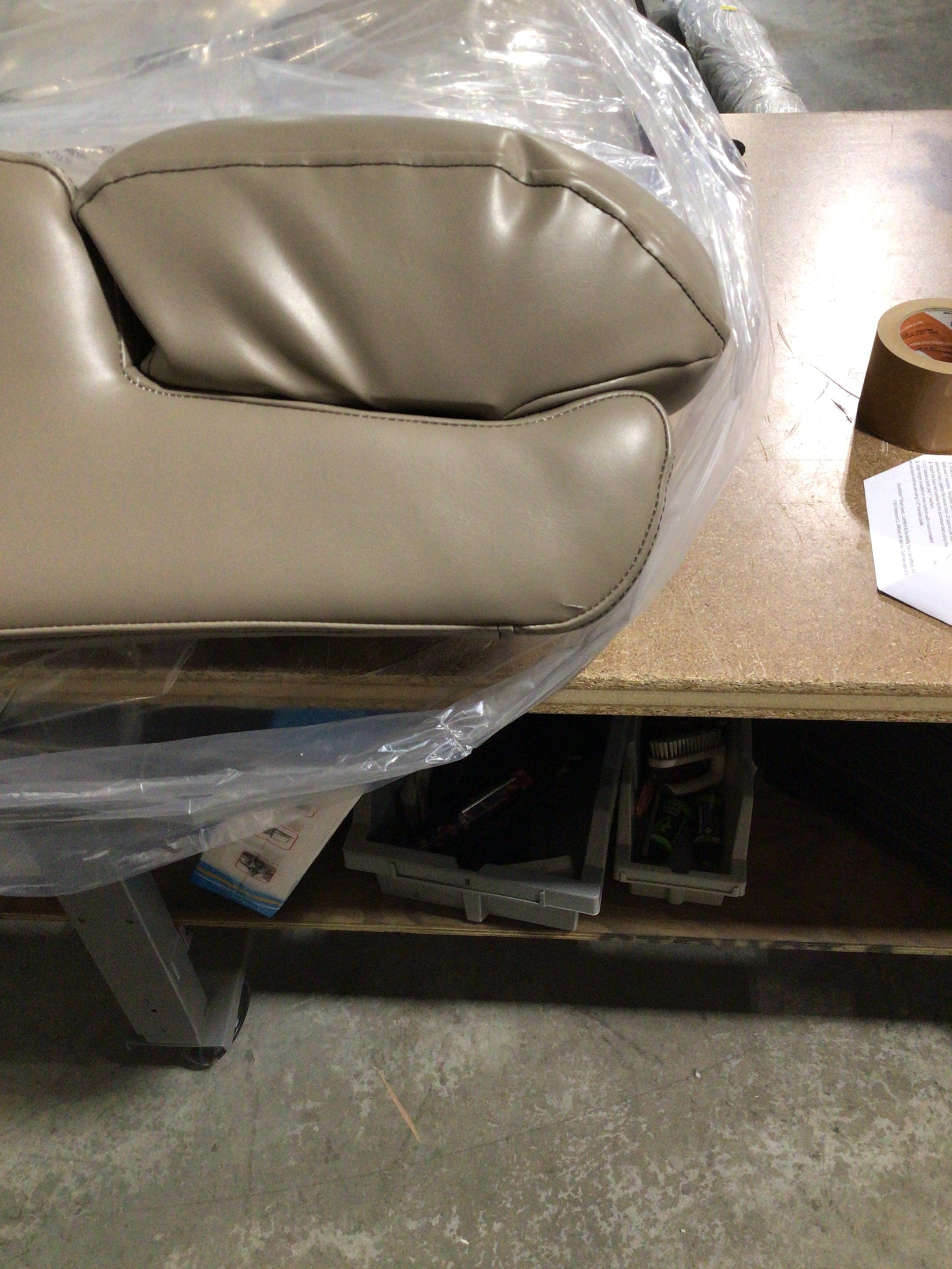 CLEARANCE ITEM CL-A839 | 30" Luxury Pontoon Back Corner Cushion Only | L30-501