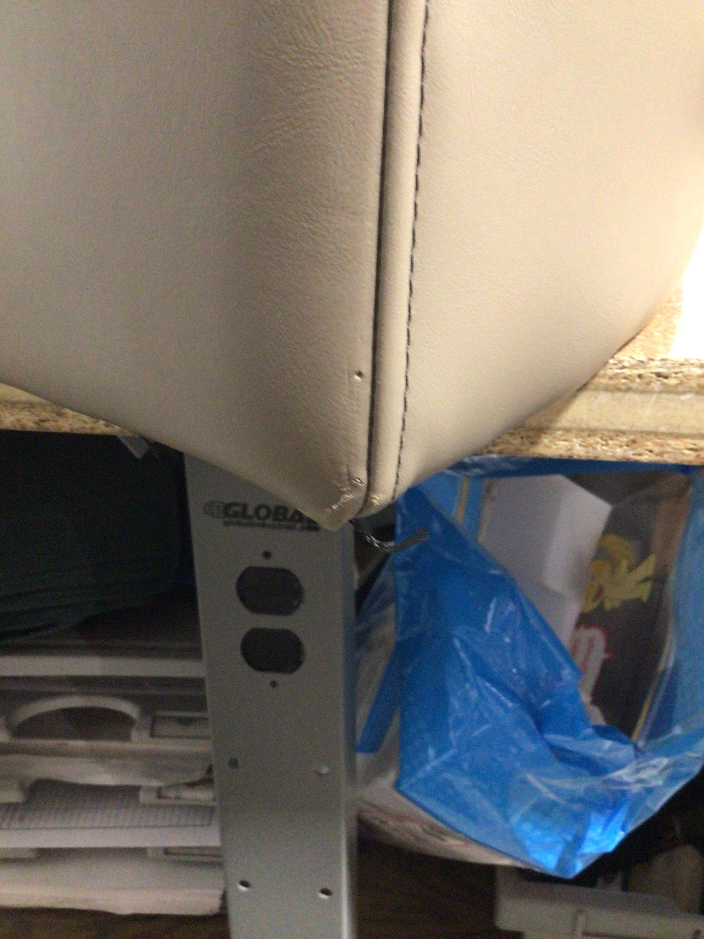 CLEARANCE ITEM CL-A888 | 30" Luxury Pontoon Back Corner Cushion Only | L30-501