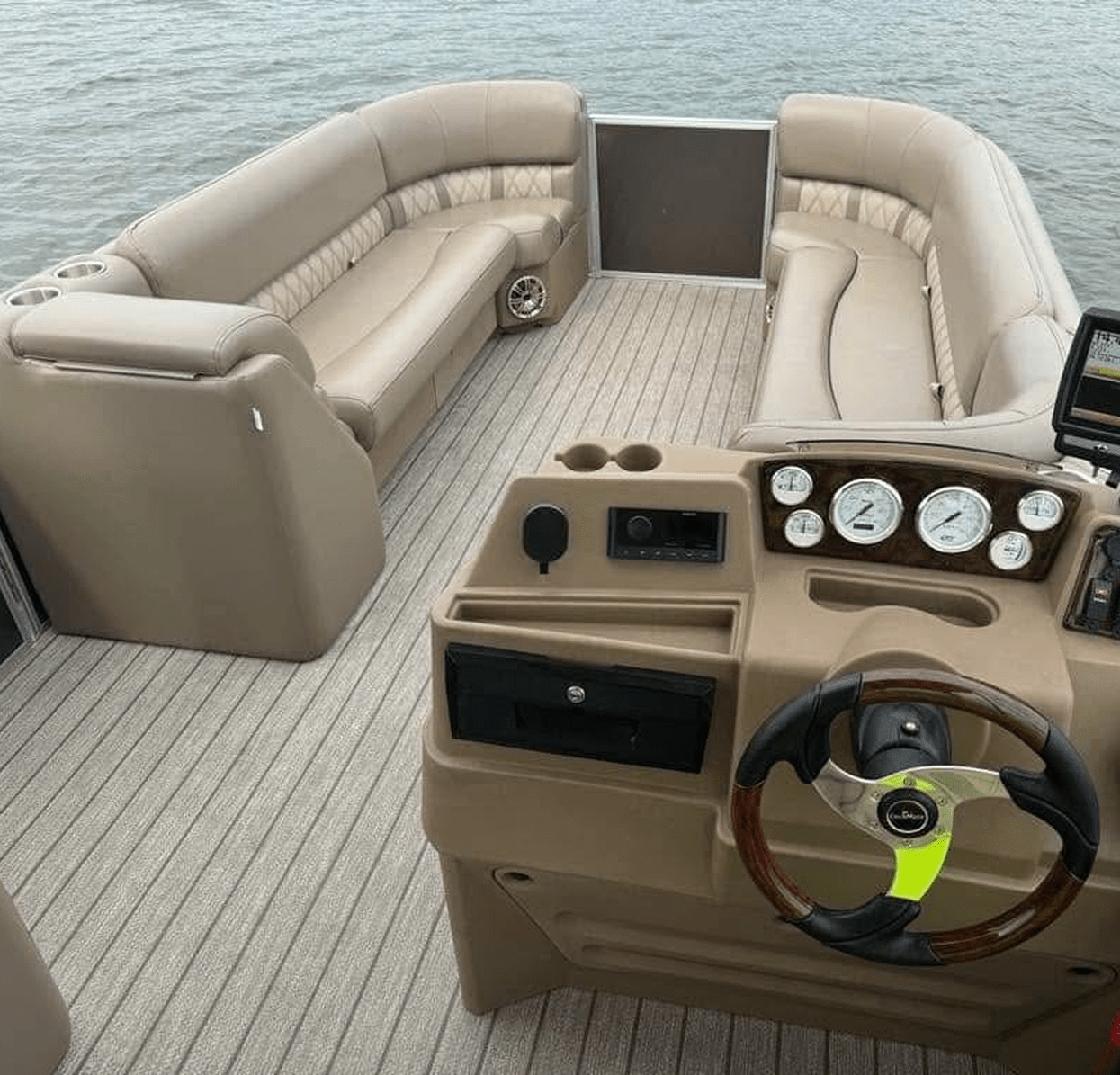 28" Corner Luxury Pontoon Boat Seats