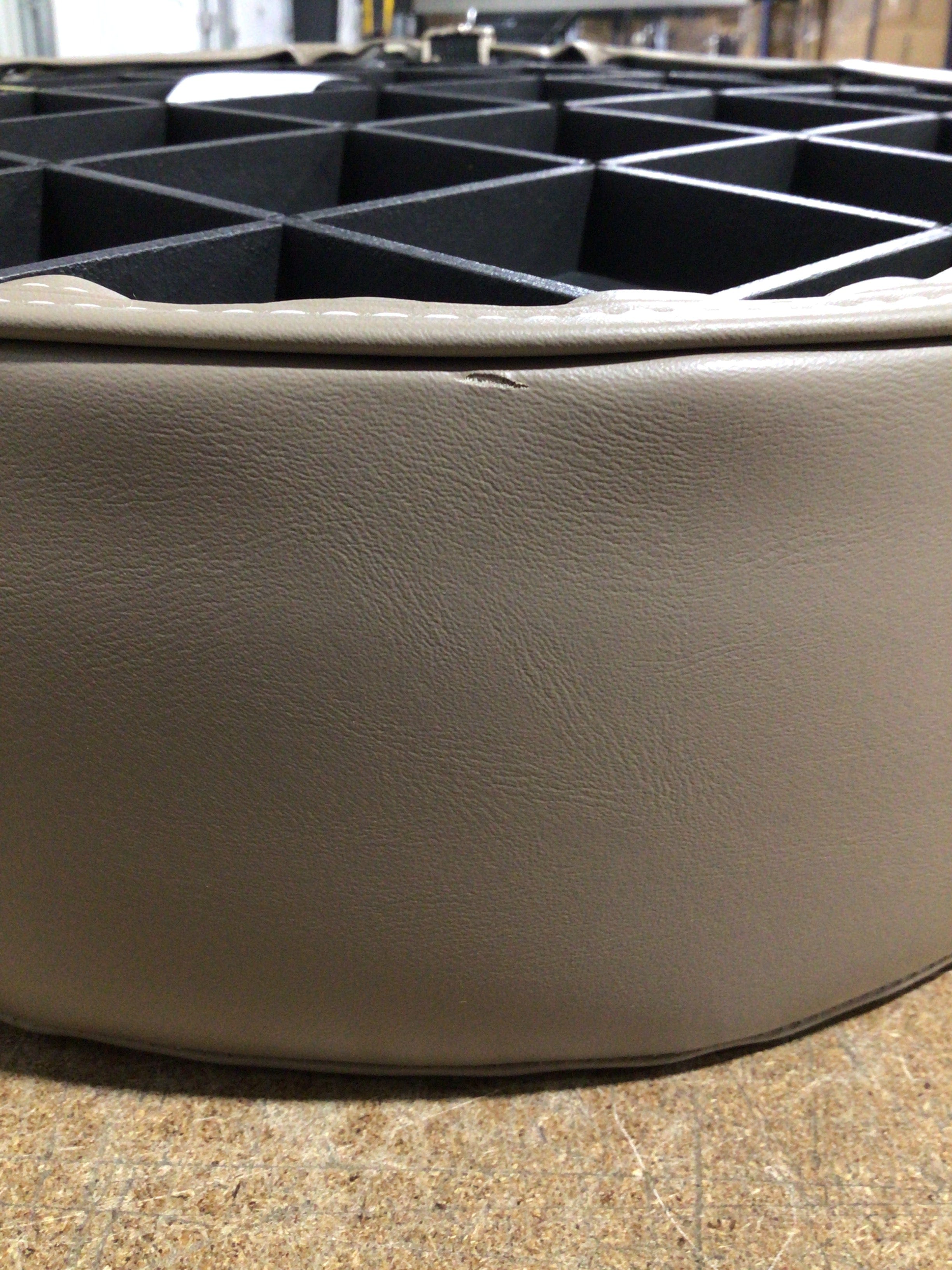 CLEARANCE ITEM CL-B569/B176 | 28" Corner Luxury Pontoon Boat Seats | KL28-501