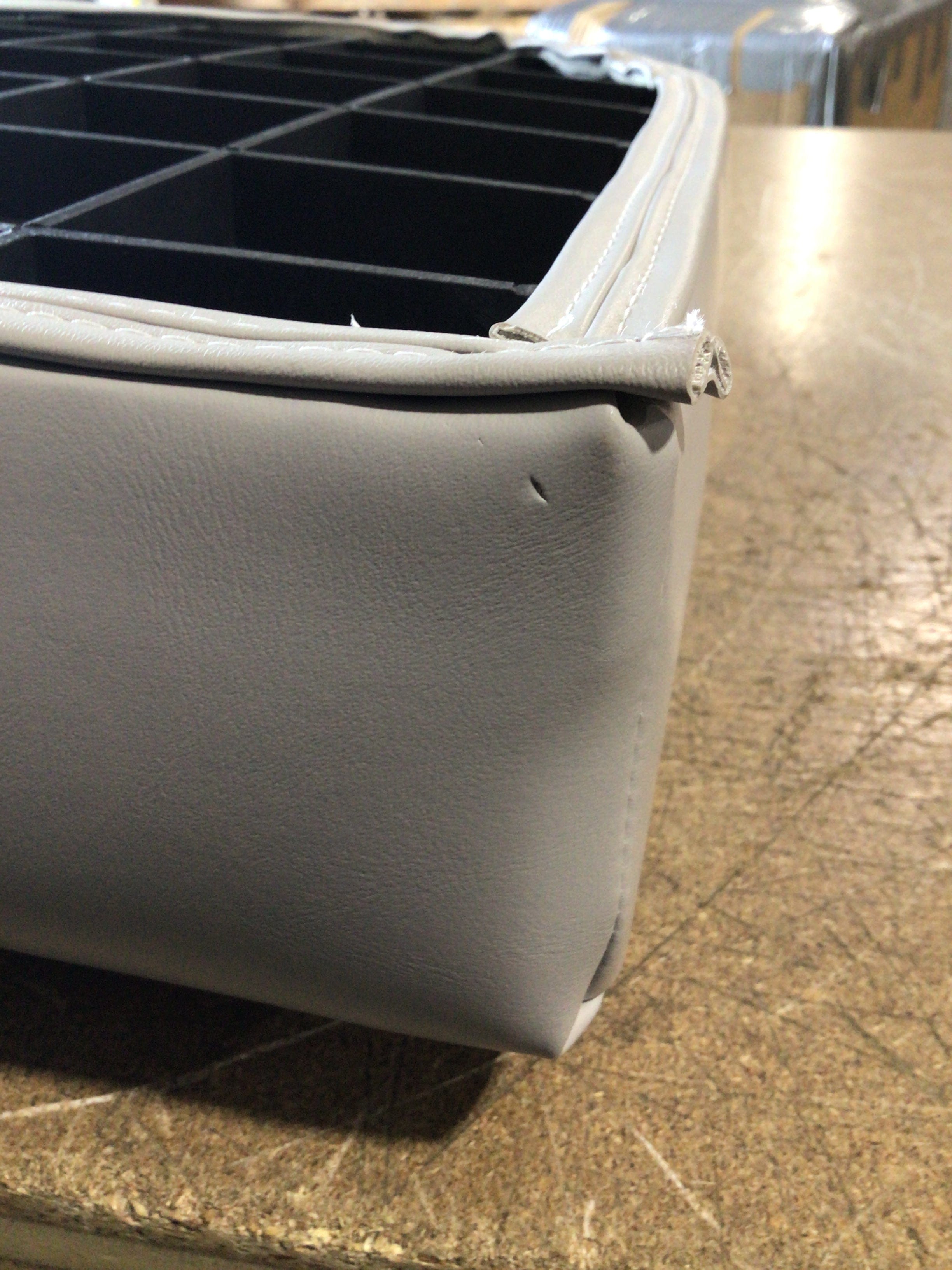 CLEARANCE ITEM CL-B449 & B454 | 28" Corner Luxury Pontoon Boat Seats | KL28-503