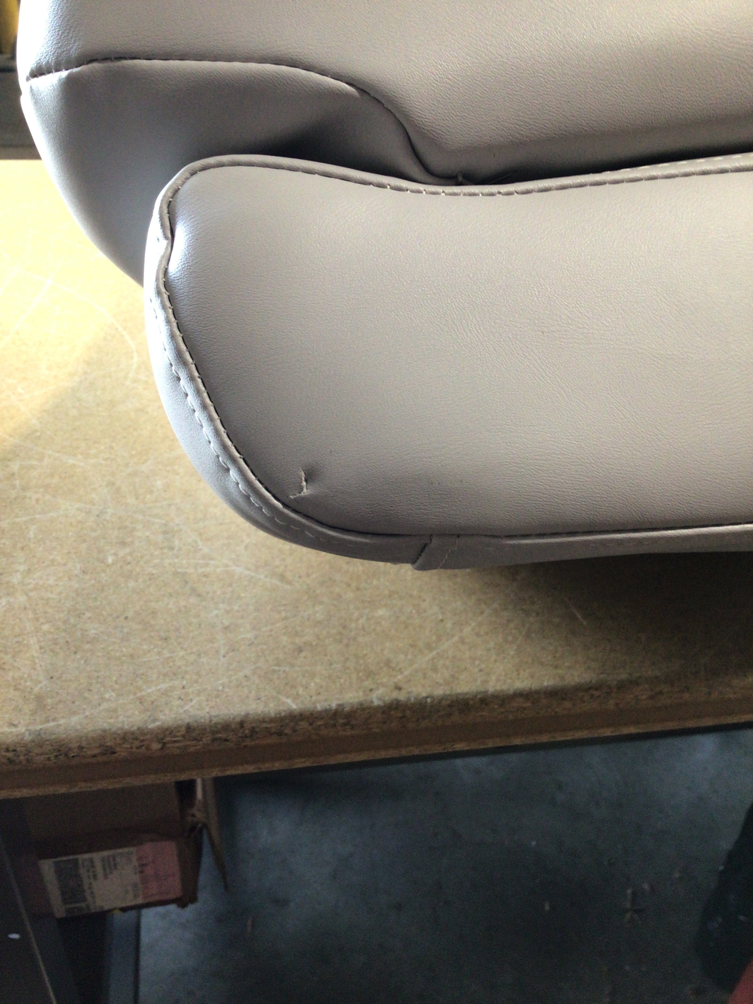 CLEARANCE ITEM CL-B562 | 30" Luxury Pontoon Back Corner Cushion Only | L30-500