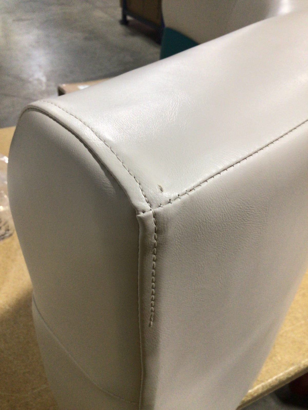 CLEARANCE ITEM CL-B614 | 30" Classic Pontoon Back Corner Cushion Only | C30-202