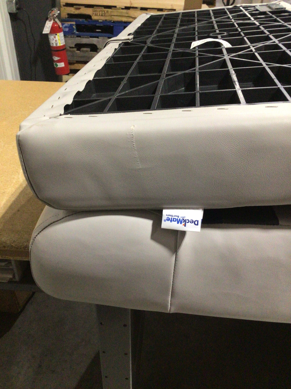 CLEARANCE ITEM CL-B694 | 38" Classic Pontoon Seats | KC38-200