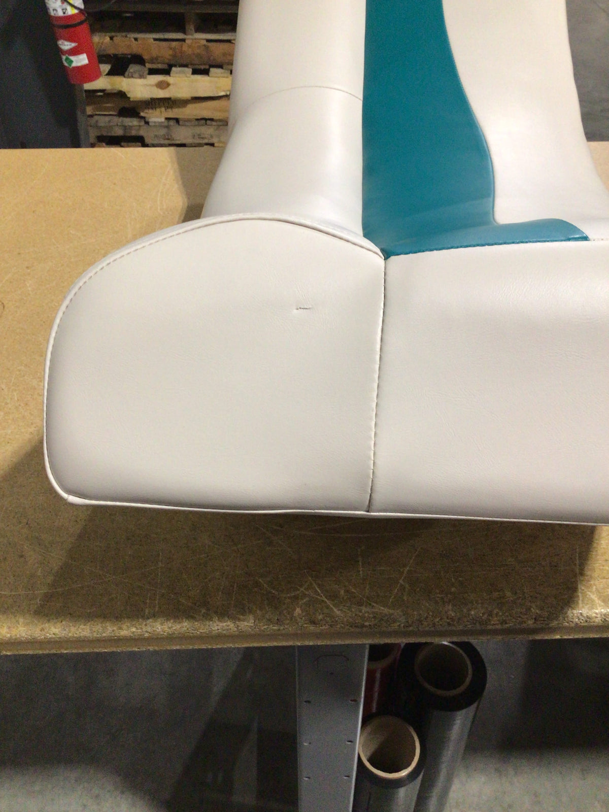 CLEARANCE ITEM CL-B866 | 30" Classic Pontoon Back Corner Cushion Only | C30-202