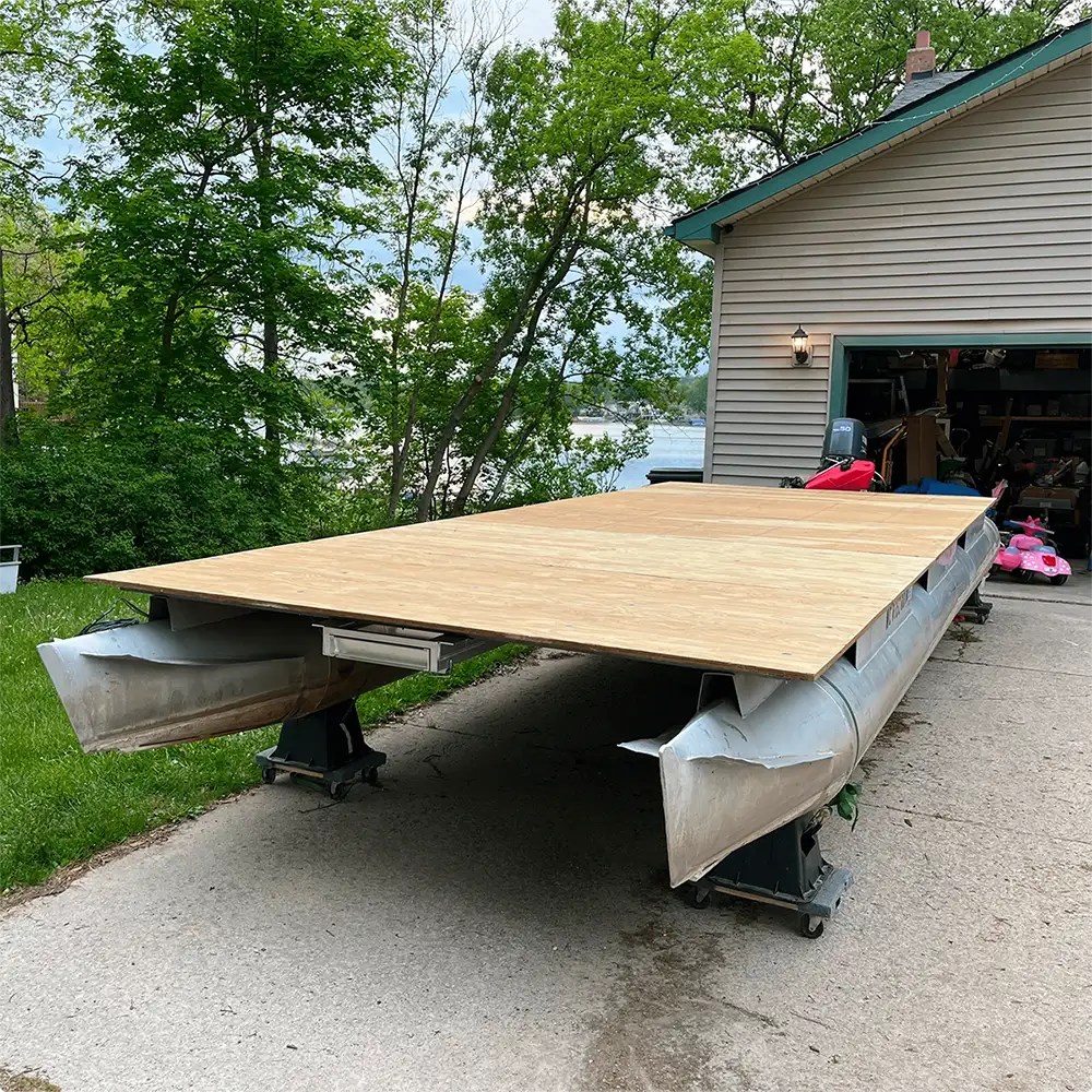 Pontoon boat with new plywood decking