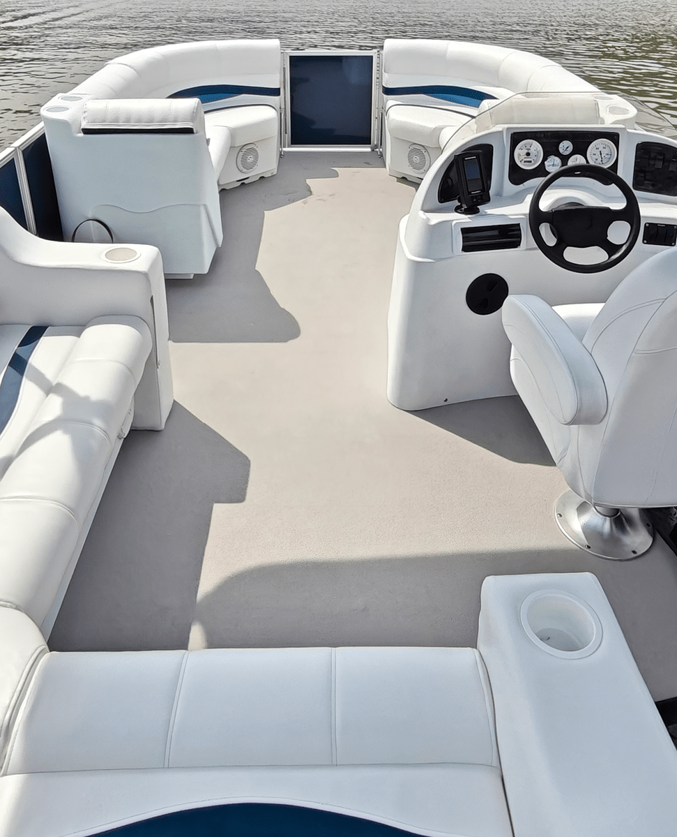 28" Premium Corner Boat Seats