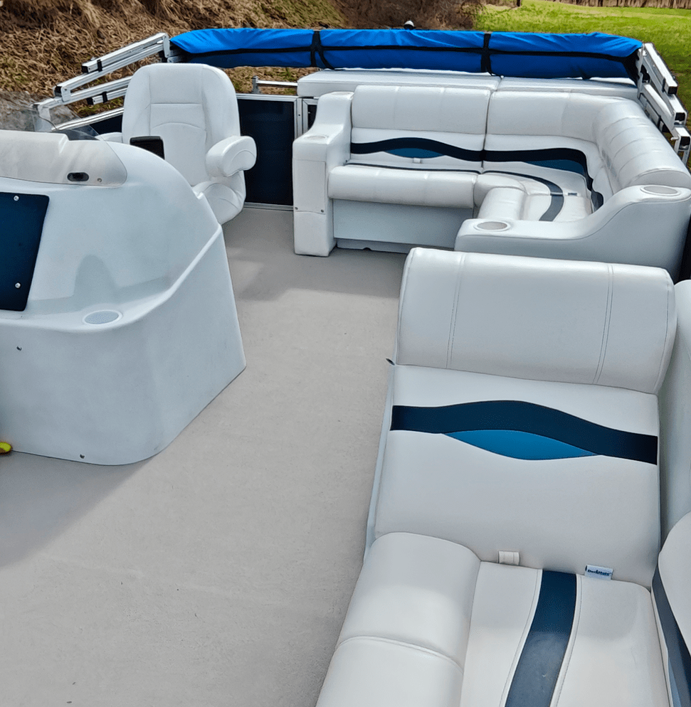 Premium Right Lean Back Pontoon Seats